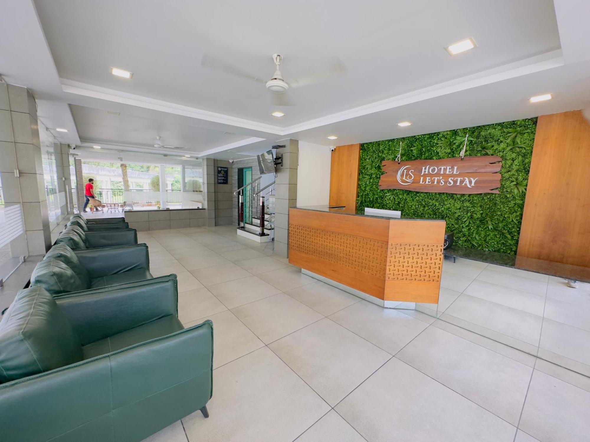Hotel Lets Stay Kochi Luaran gambar