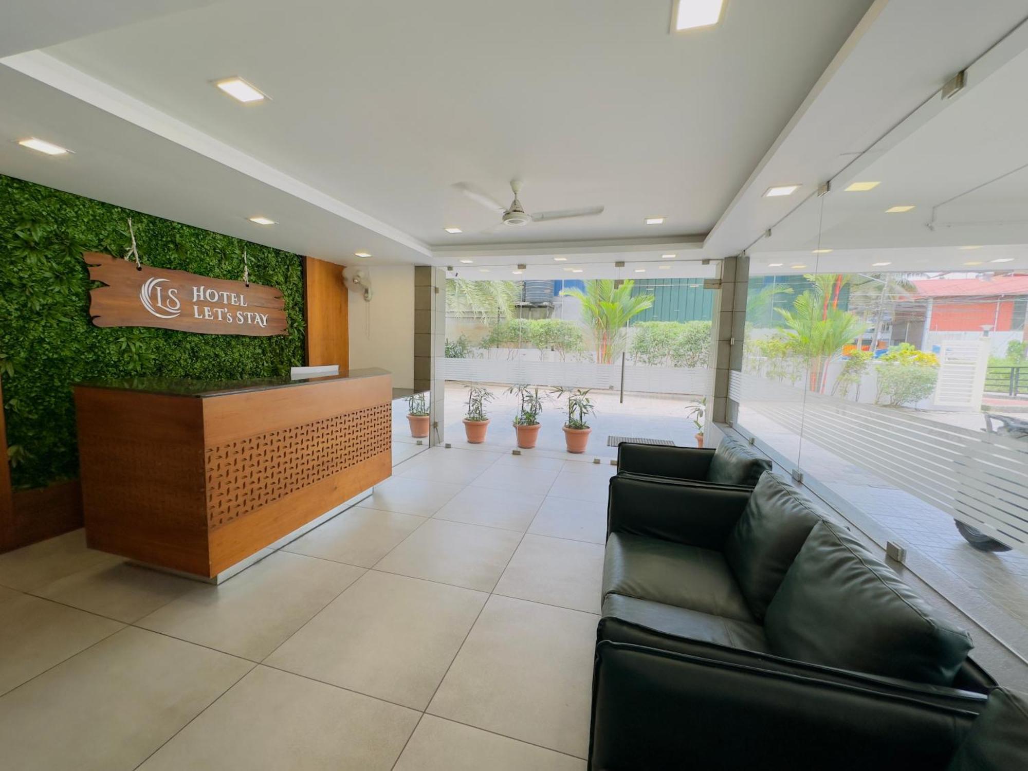 Hotel Lets Stay Kochi Luaran gambar
