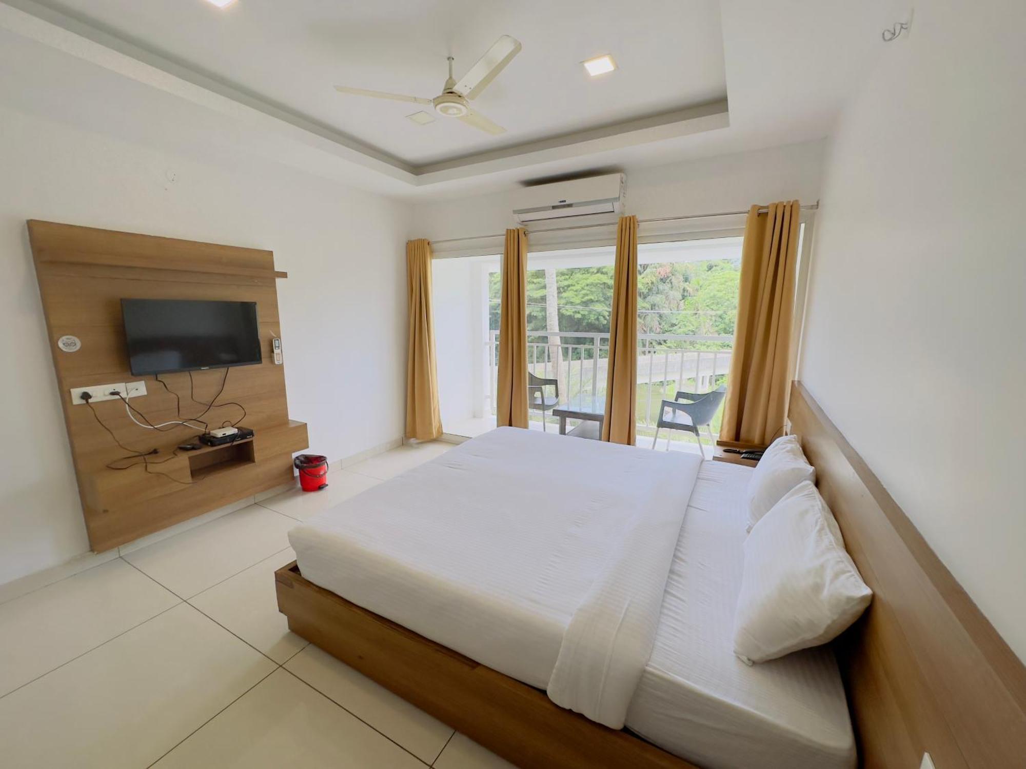 Hotel Lets Stay Kochi Luaran gambar
